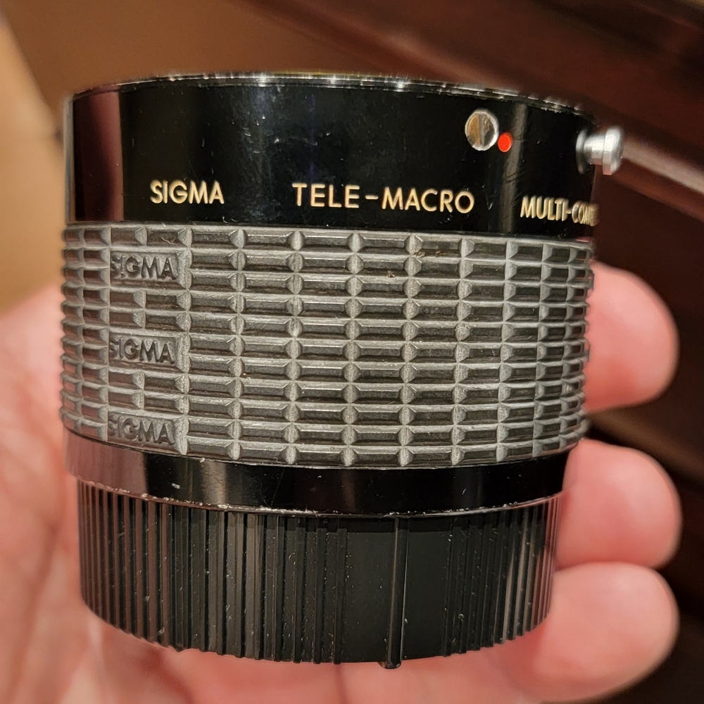 SIGMA 2x Tele Macro Multi-coated 1:1 Teleconverter Lens